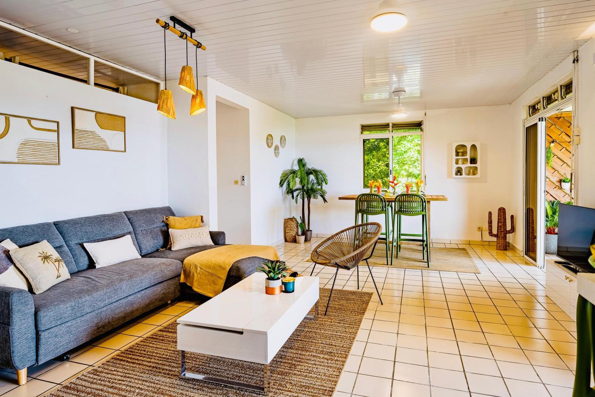 Maison Yole Bleue - Vue Sur Les Trois Ilets Luaran gambar